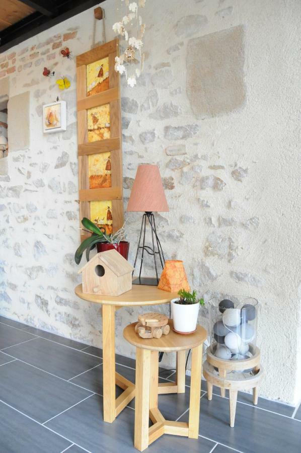 Bed and Breakfast Le Champ Bagnolet Voussac Exterior foto